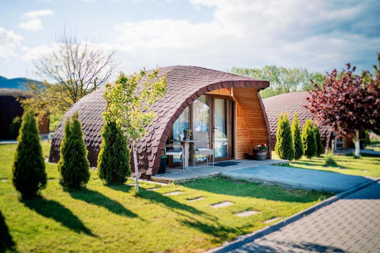 Montana Garden Hotel Răşinari Екстериор снимка