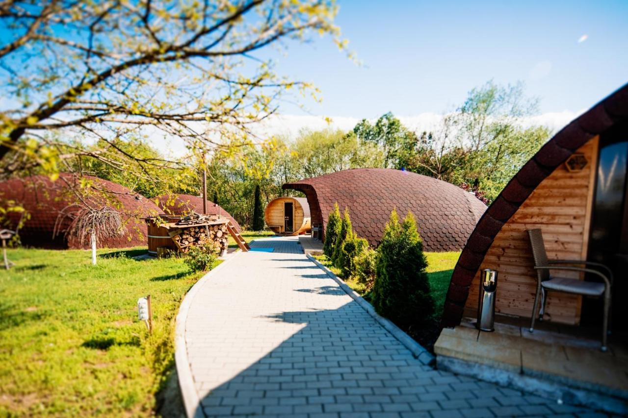 Montana Garden Hotel Răşinari Екстериор снимка