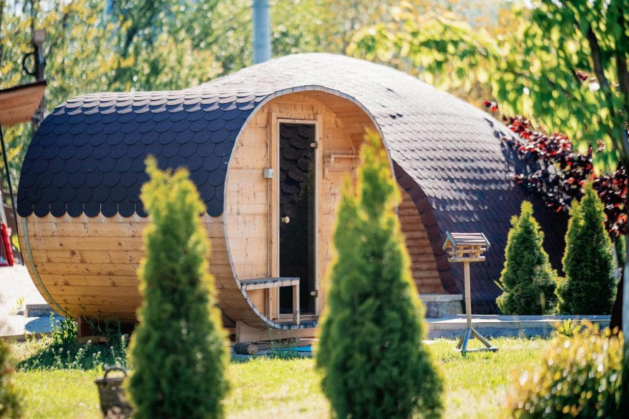 Montana Garden Hotel Răşinari Екстериор снимка